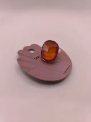 Anillo ajustable con piedra naranja