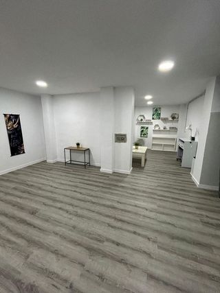 Local comercial en venta en La Orden en Huelva