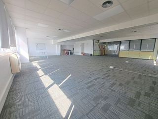 Oficina en alquiler en Coll Favà - Can Magí en Sant Cugat del Vallès