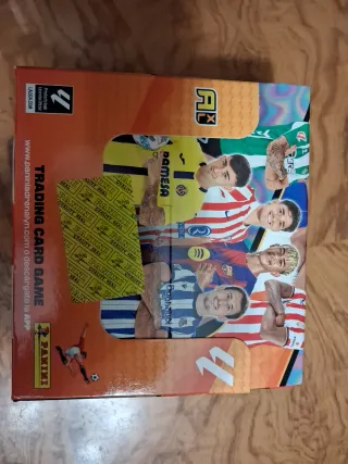 1 Caja de cromos Adrenalyn Panini