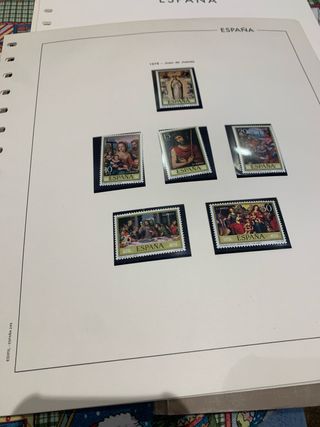 Hojas Edifil 1979 con sellos año Completo España