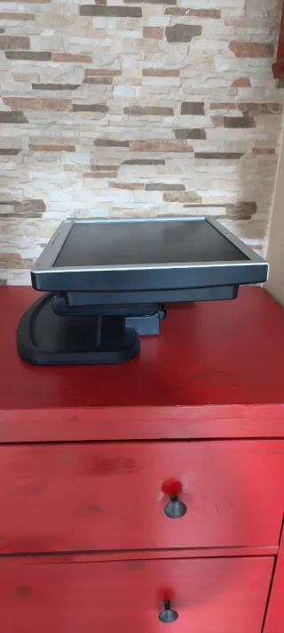 Monitor HP 1740 Argento/Nero