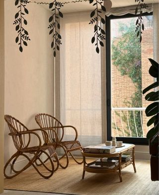 Mesa de centro de bambú ovalada