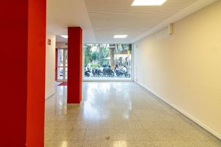 Local comercial en alquiler en El Centre en Esplugues de Llobregat