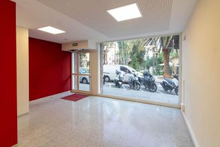 Local comercial en alquiler en El Centre en Esplugues de Llobregat
