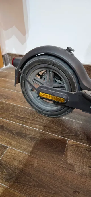 Patinete Eléctrico Xiaomi + Casco