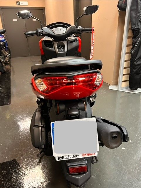 Yamaha NMAX 125cc - 8300 km