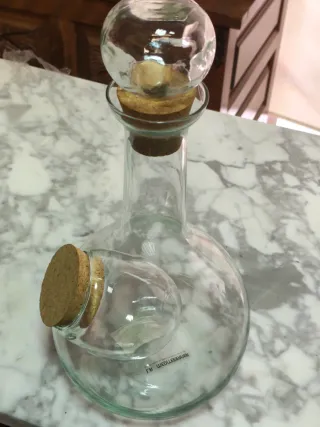 Lote artículos de bar: dispensador, coctelera, dec