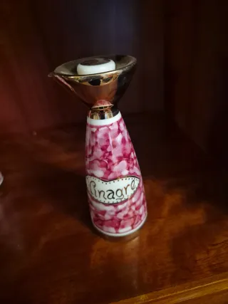 Duo Vinajeras Porcelana Antigua, Soporte Dorado