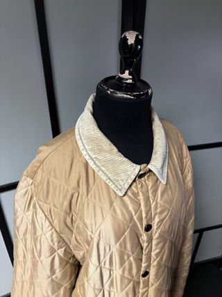 Chaqueta Barbour Liddesdale Beige