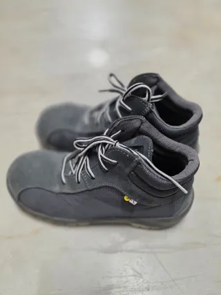 Zapatos de seguridad FAL grises