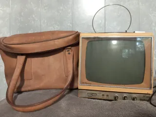 Televisor Antiguo Inter 9 GL