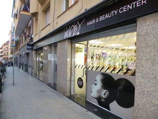 Local comercial en alquiler en El Centre en Esplugues de Llobregat
