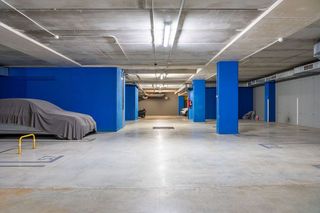 Garaje en alquiler en Pubilla Cases en Hospitalet de Llobregat, L´