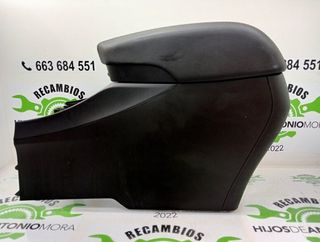 Guantera consola hyundai 846342w100 santa fe 95539