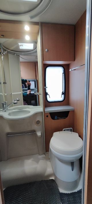 Autocaravana Ford Transit Challenger Genesis 52.