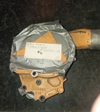 Pompa acqua motore PERKINS 1104 1106