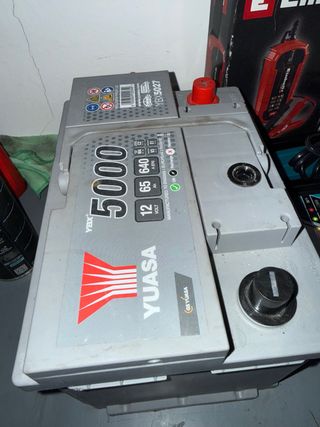 Batería Yuasa YBX5027 5000 12V 65Ah