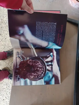 FEEDING HANNIBAL: A CONNOISSEUR'S COOKBOOK