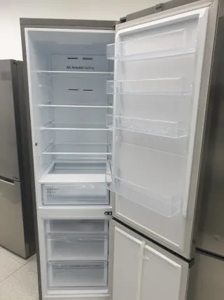 Nevera Samsung 2m x 60cm, nueva con tara