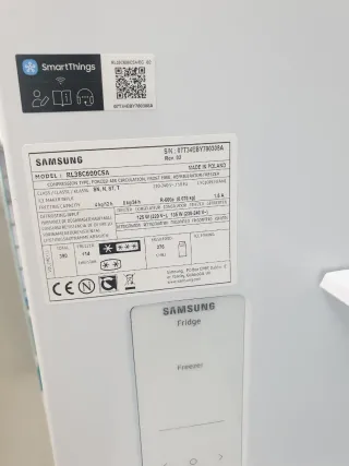 Nevera Samsung 2m x 60cm, nueva con tara