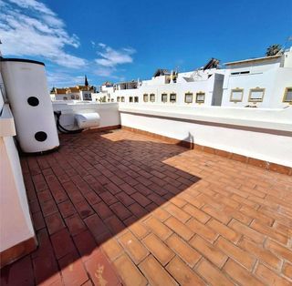 Casa pareada en alquiler en Río Real en Marbella