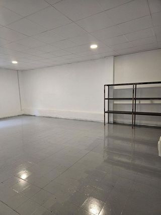 Local comercial en alquiler en Esparreguera