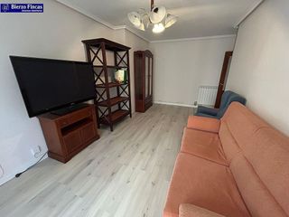 Piso en alquiler en Casco Antiguo en León