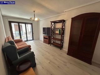 Piso en alquiler en Casco Antiguo en León