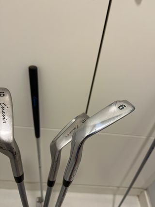 Lote palos de golf Inesis