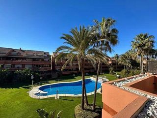 Dúplex en alquiler en Puerto Banús en Marbella
