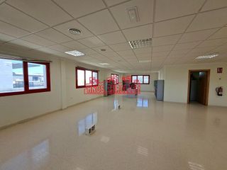 Oficina en alquiler en Las Bayas en Elche