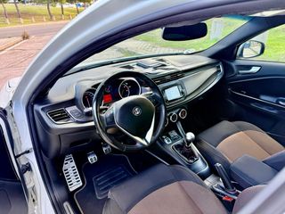 Alfa Romeo Giulietta 2015