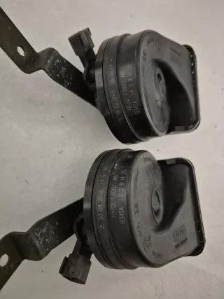 Coppie Clacson Range Rover