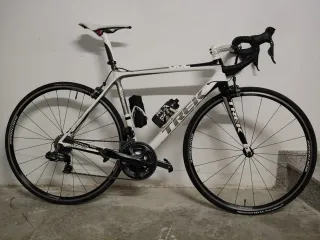 Bicicleta de carretera Trek madone