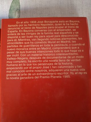 Yo, El Intruso  Yo, El rey