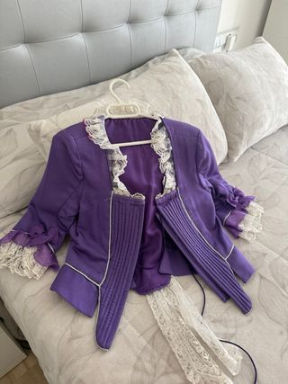 Corpiño Fallera Morado con Encaje Blanco