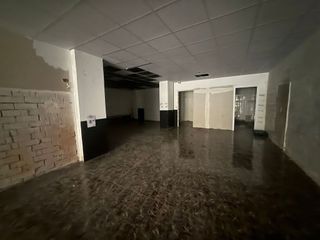 Local comercial en alquiler en Centre - Estació en Sant Cugat del Vallès