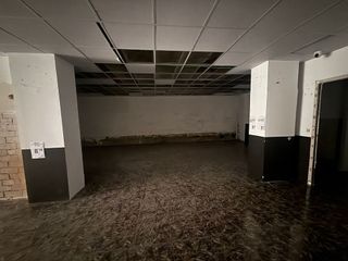 Local comercial en alquiler en Centre - Estació en Sant Cugat del Vallès