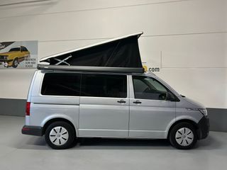 Volkswagen Caravelle 2021 Camper