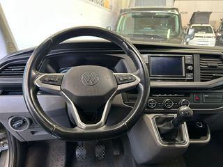 Volkswagen Caravelle 2021 Camper