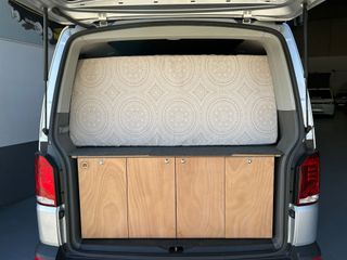 Volkswagen Caravelle 2021 Camper