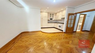 Piso en alquiler en Centro - Ayuntamiento en Santander