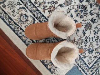 Botines pelo estilo australianas Coronel Tapiocca