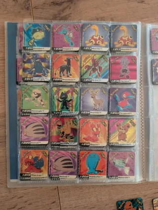 140 Magneti Pokémon 2003 Rosso Blu Giallo