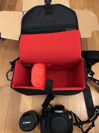 Reflex Digitale Canon EOS 4000D