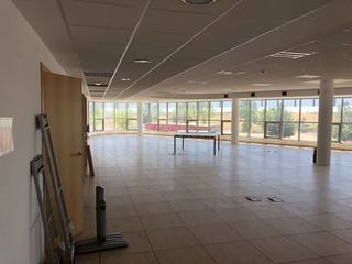 Edificio en venta en Torrijos