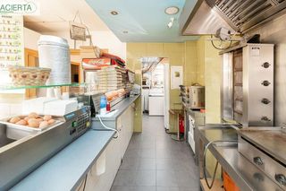 Local comercial en venta en Polígono Cartuja – La Paz en Granada