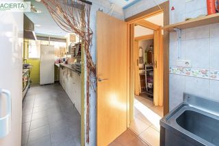 Local comercial en venta en Polígono Cartuja – La Paz en Granada