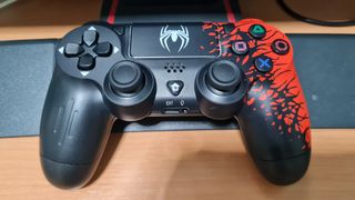Mando Spiderman PS4/PC